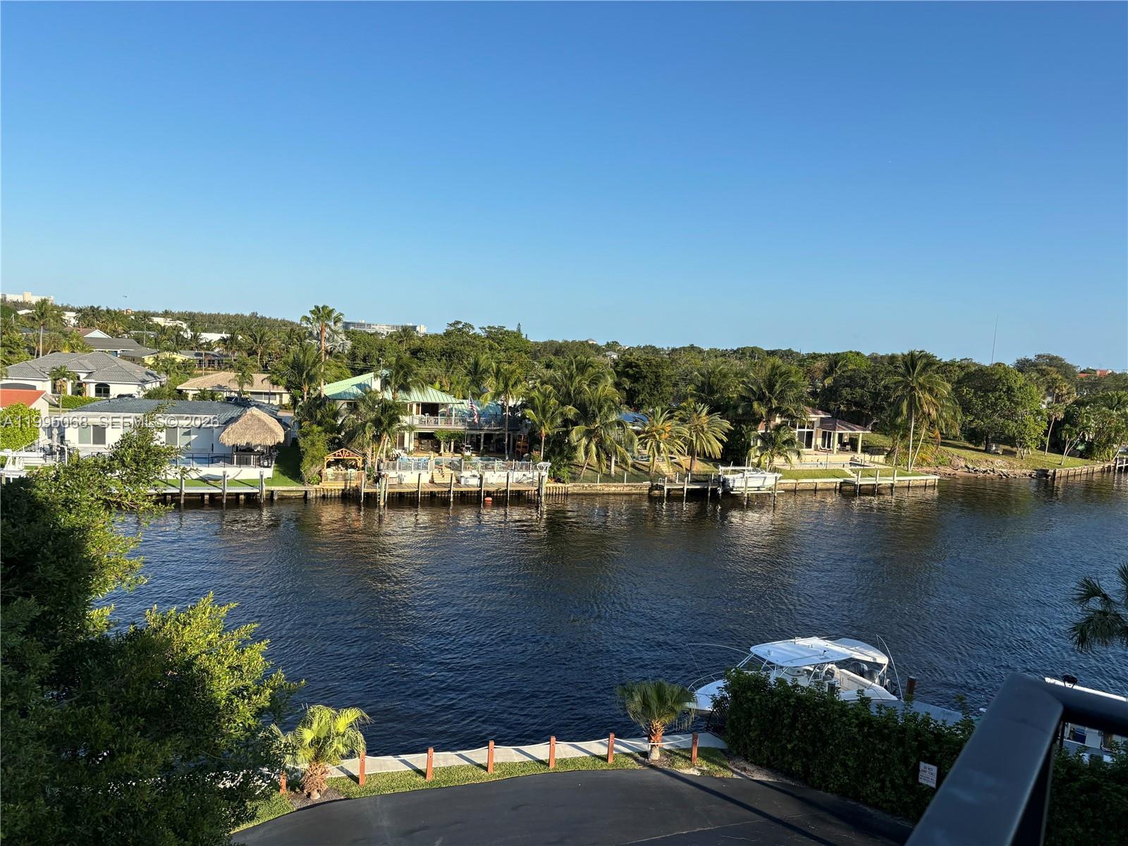 21 Royal Palm Way, Unit 5060 Boca Raton, FL 33432 - Photo 3 of 31 Gallery Image 3