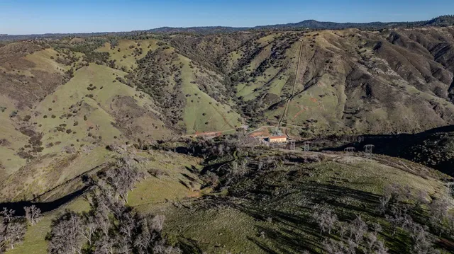 $159,900 | 858 Candy Circle, Mokelumne Hill, CA 95245