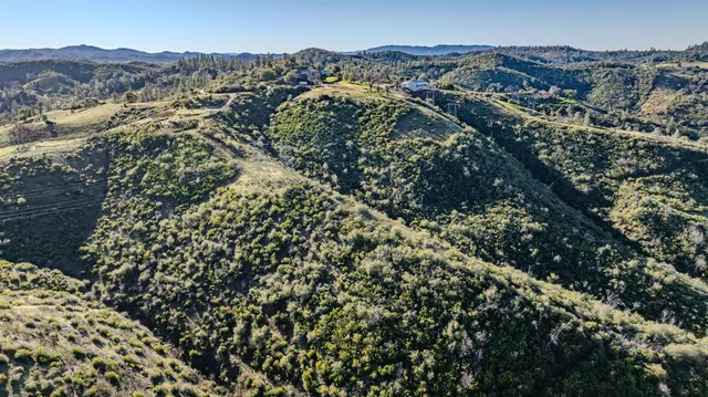 $159,900 | 858 Candy Circle, Mokelumne Hill, CA 95245