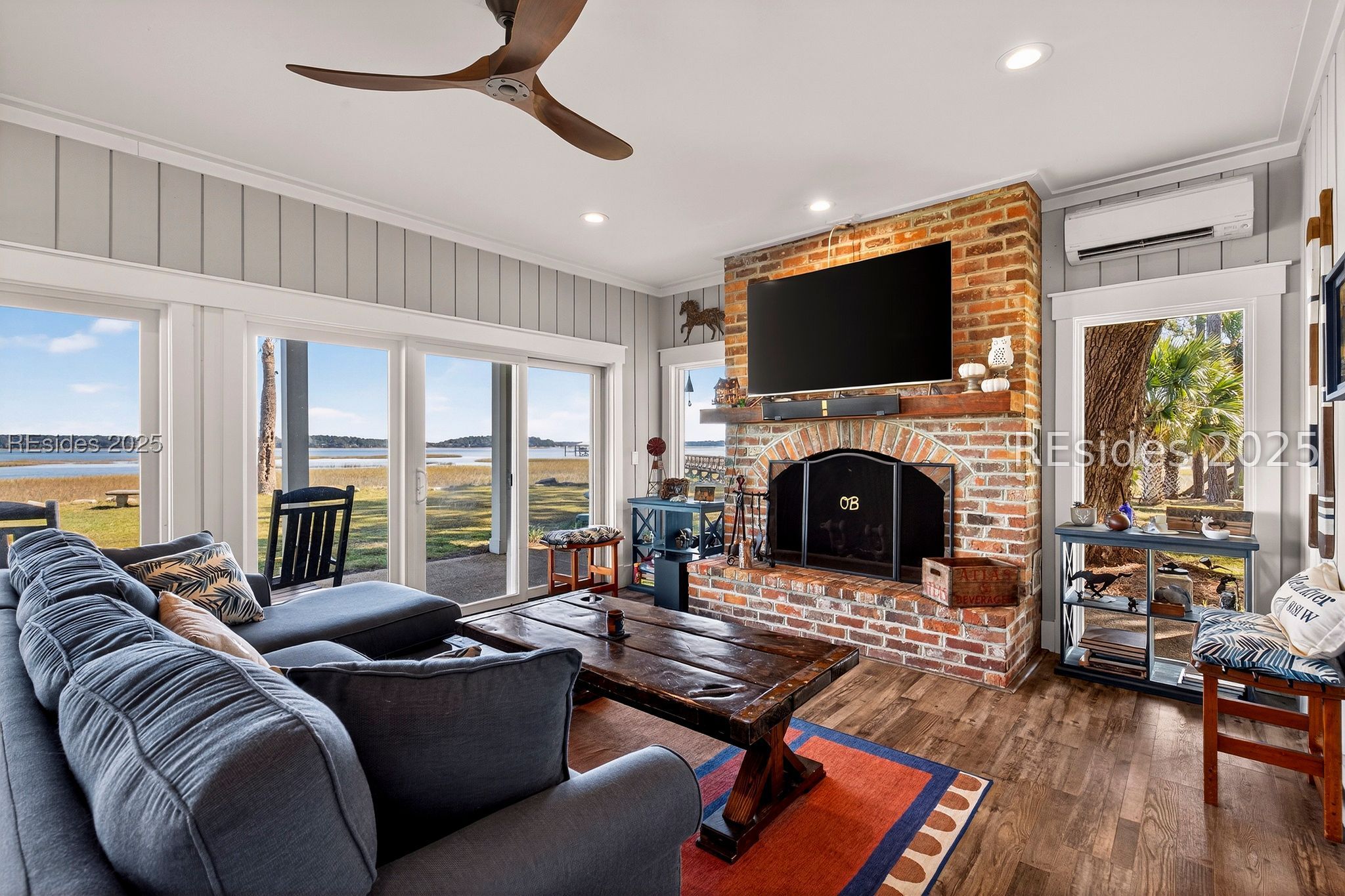 90 Calhoun Plantation Road Okatie, SC 29909 - Photo 32 of 80 Great Room w/ wood burning fire place