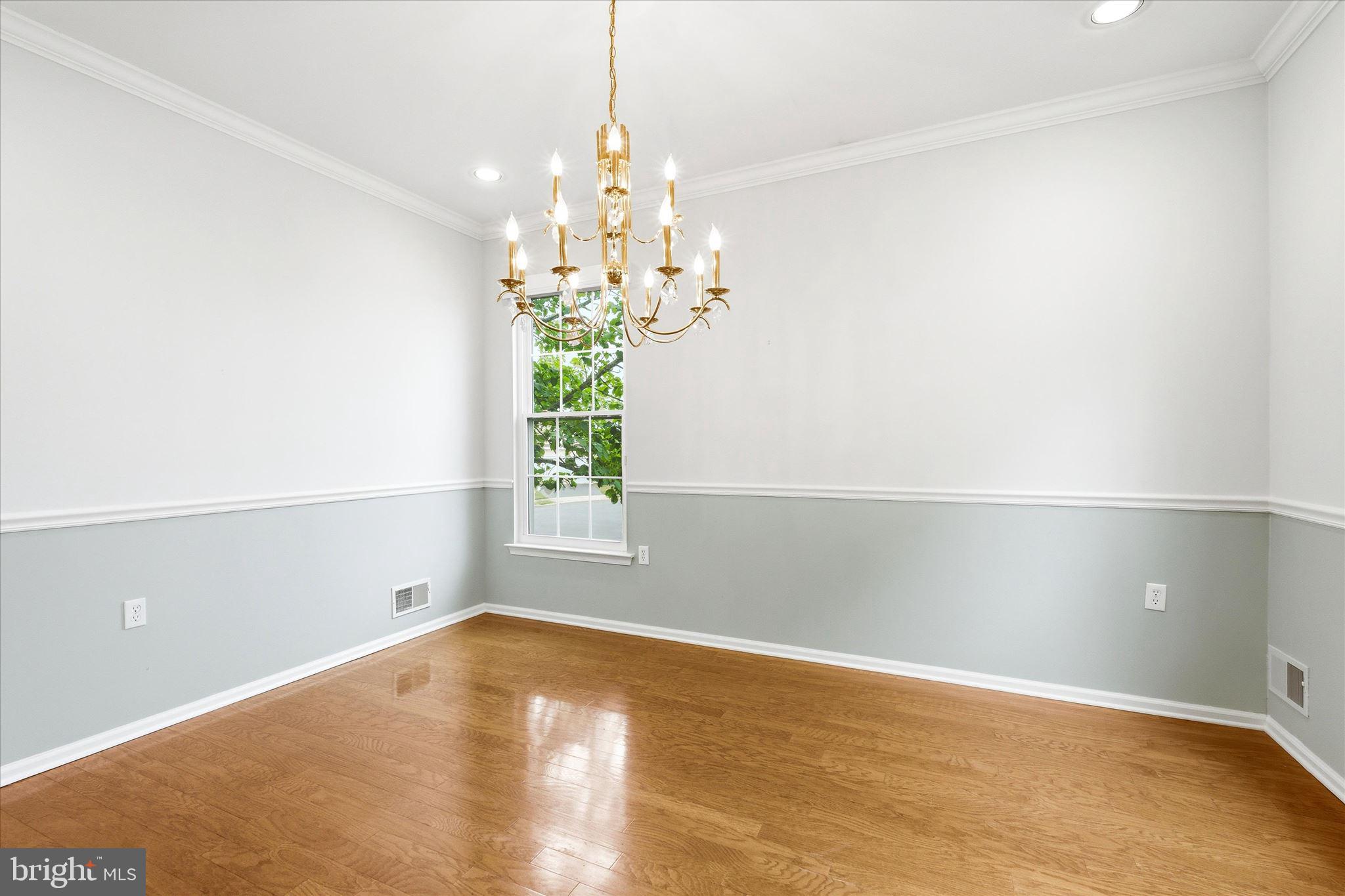6 Valley Stream Place Barnegat, NJ 08005 - Photo 9 of 58