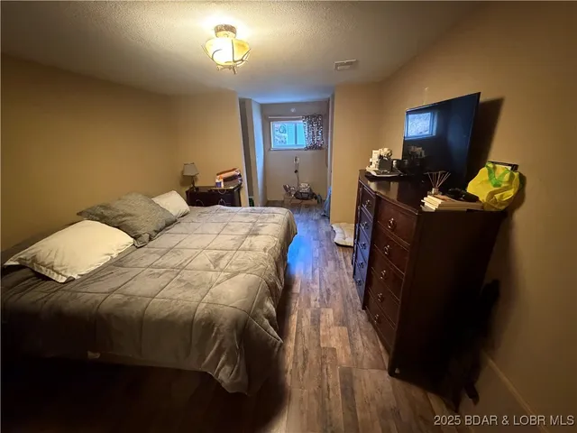 $199,900 | 21 Mackey Road, Rocky Mount, MO 65072