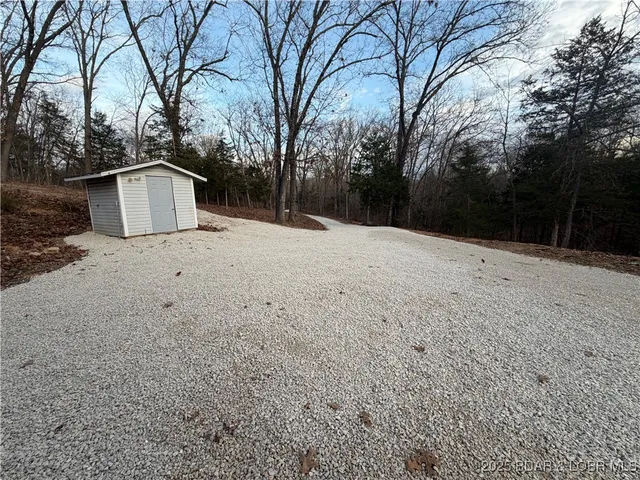 $199,900 | 21 Mackey Road, Rocky Mount, MO 65072