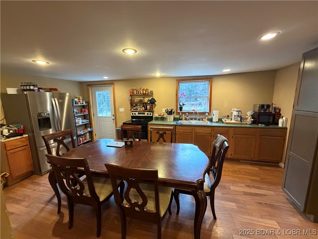 21 Mackey Road Rocky Mount, MO 65072 - Photo 3 of 33 Kitchen