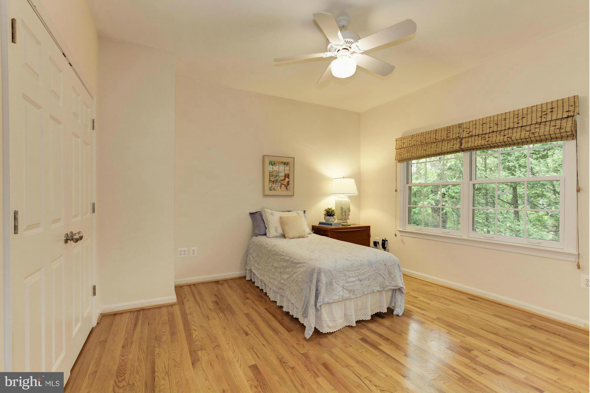 3866 North Ridgeview Road Arlington, VA 22207 - Photo 14 of 30 Second Bedroom