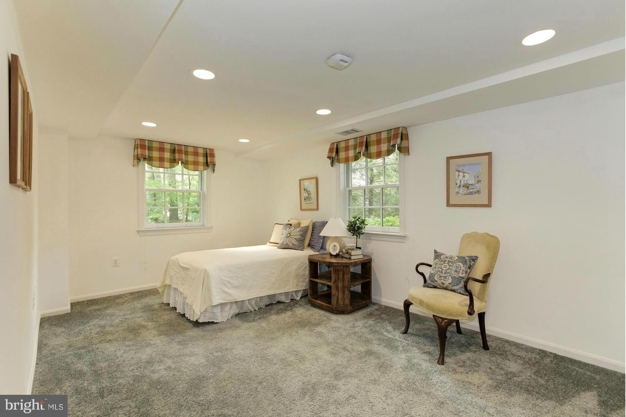 3866 North Ridgeview Road Arlington, VA 22207 - Photo 24 of 30 Fifth Bedroom