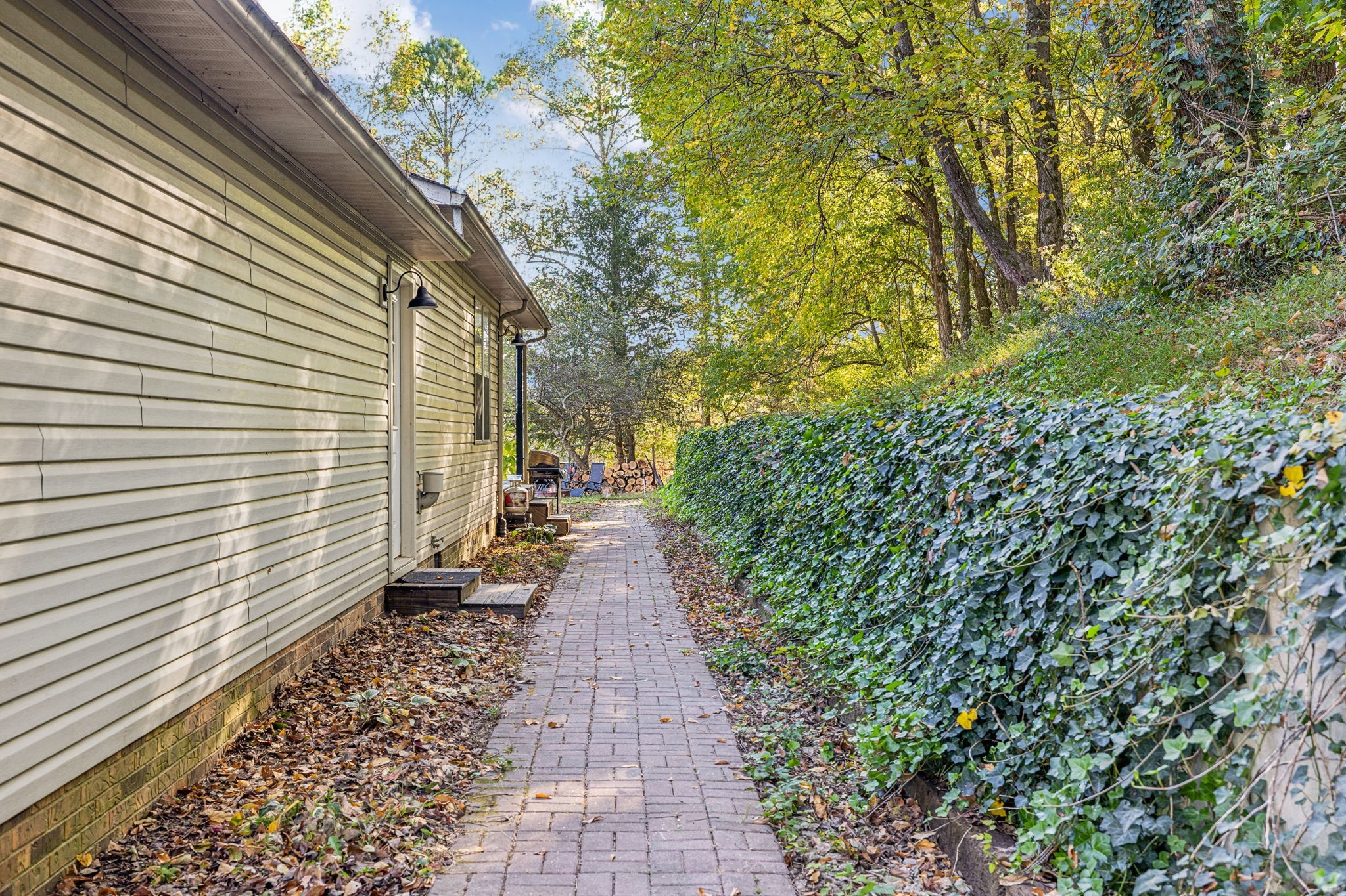 1469 Roy Sellers Road Columbia, TN 38401 - Photo 18 of 46