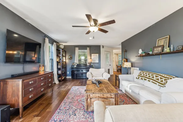 $599,900 | 1469 Roy Sellers Road, Columbia, TN 38401