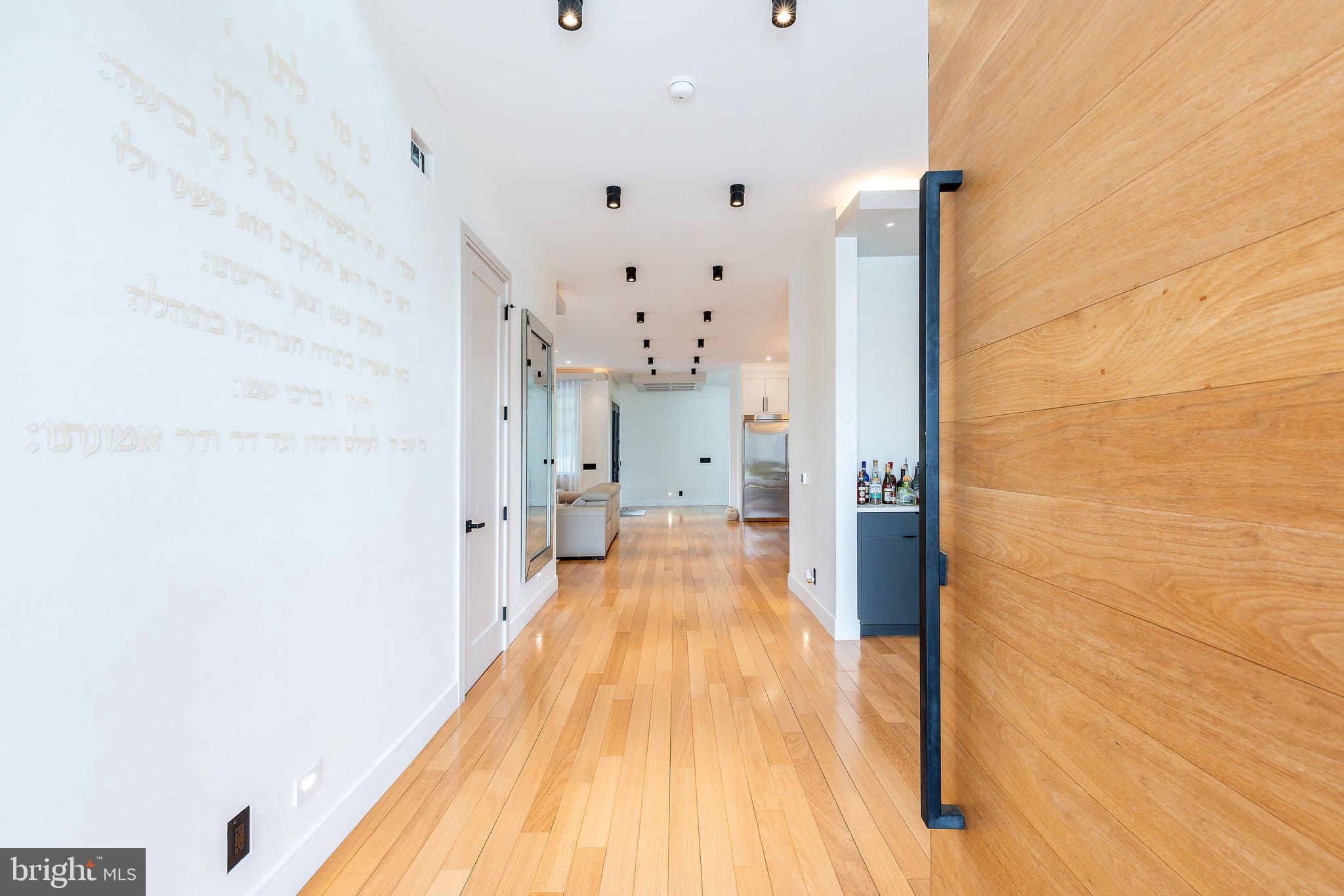 9739 Krewstown Road Philadelphia, PA 19115 - Photo 5 of 65