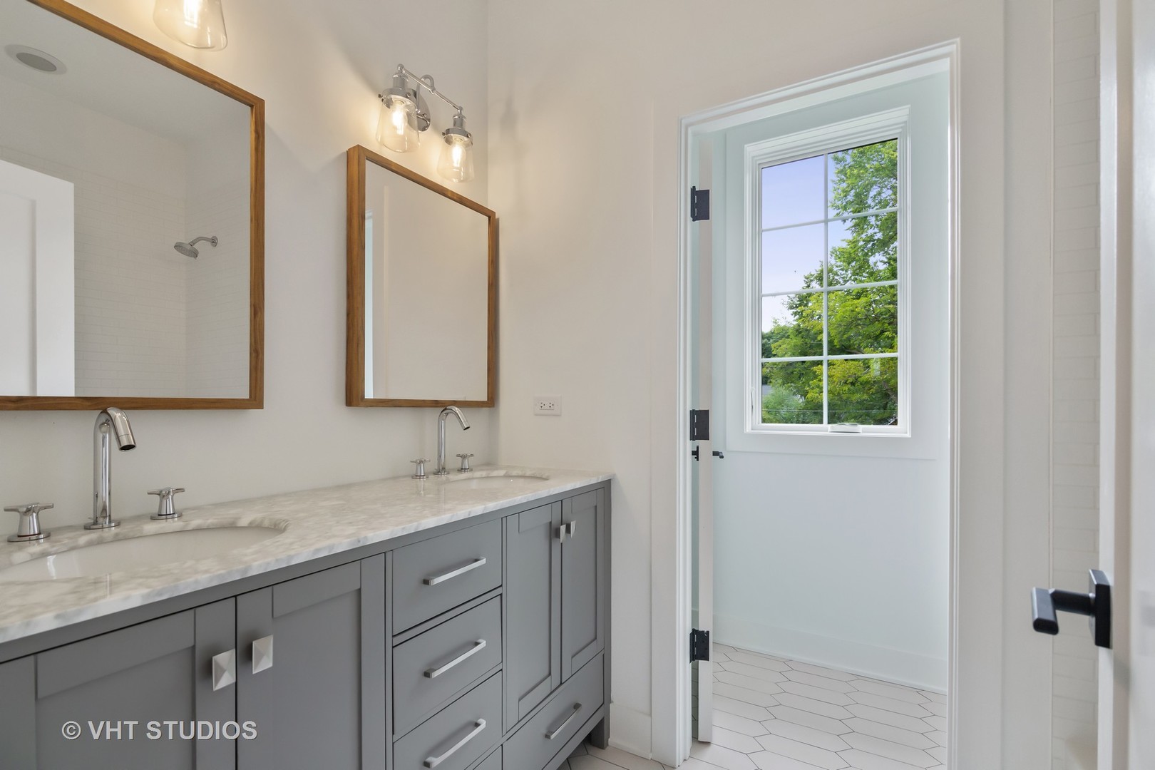 1766 Sunset Road Highland Park, IL 60035 - Photo 18 of 30