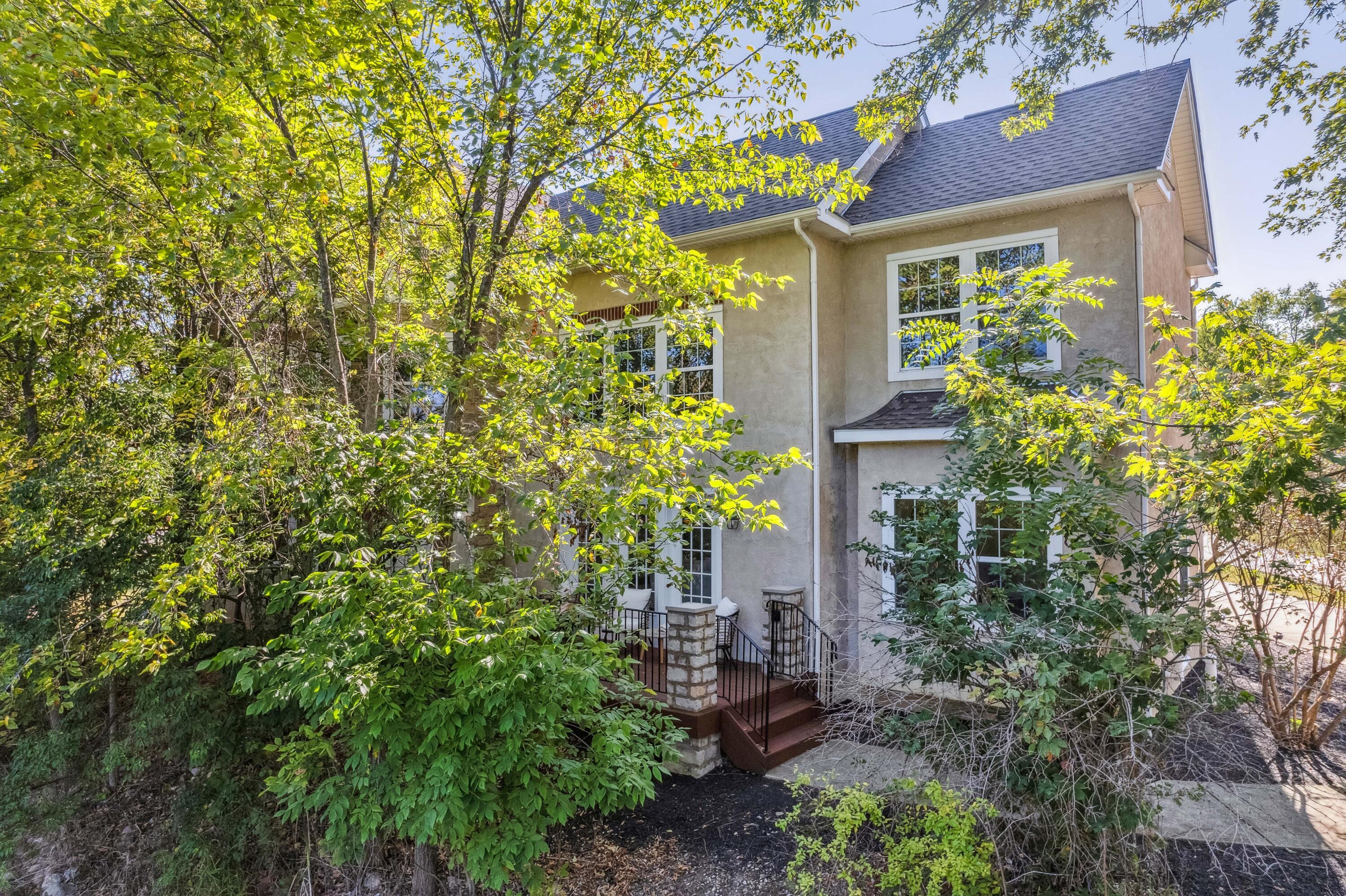 10403 Liberty Road Powell, OH 43065 - Photo 64 of 76 Front Exterio