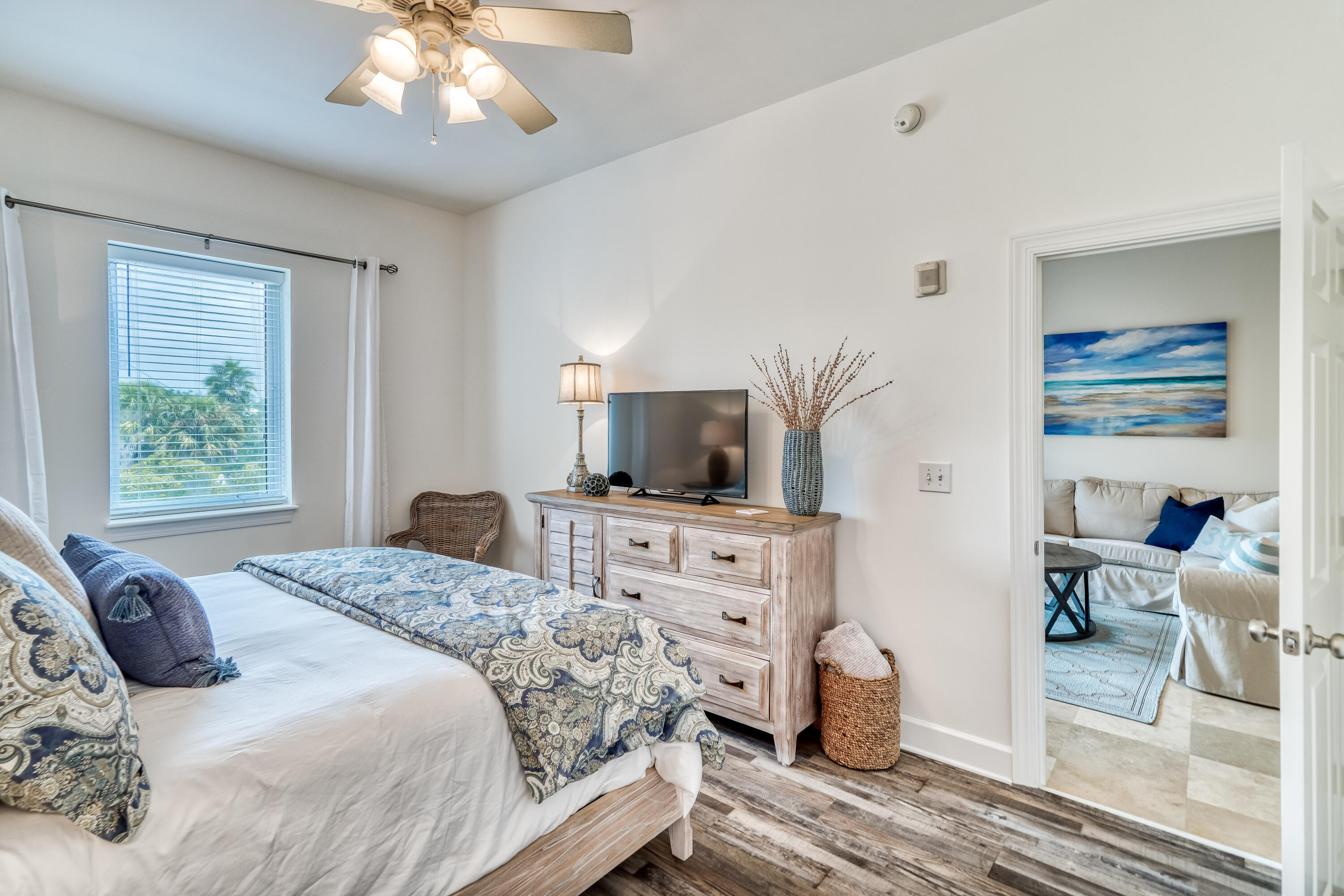 231 Somerset Bridge Road, Unit 1207 Santa Rosa Beach, FL 32459 - Photo 18 of 48 a bedroom with a large bed and a window