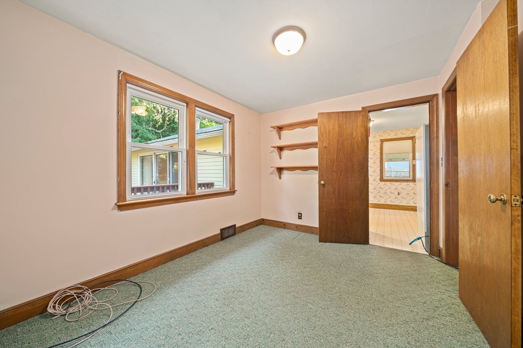 149 Milton Road Braintree, MA 02184 - Photo 14 of 31 Gallery Image 14