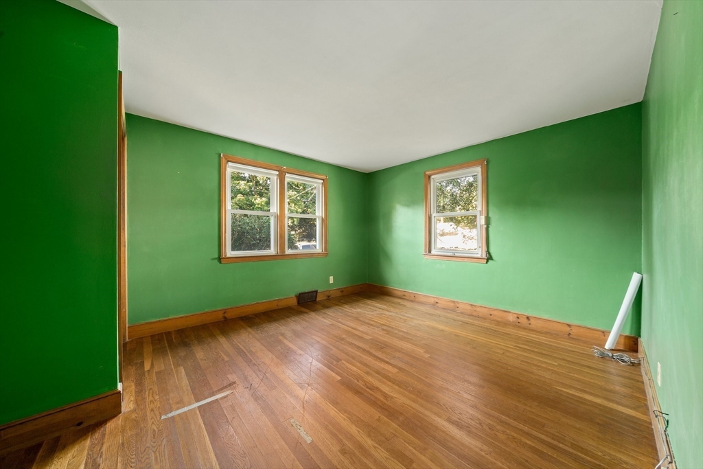 149 Milton Road Braintree, MA 02184 - Photo 18 of 31 Gallery Image 18