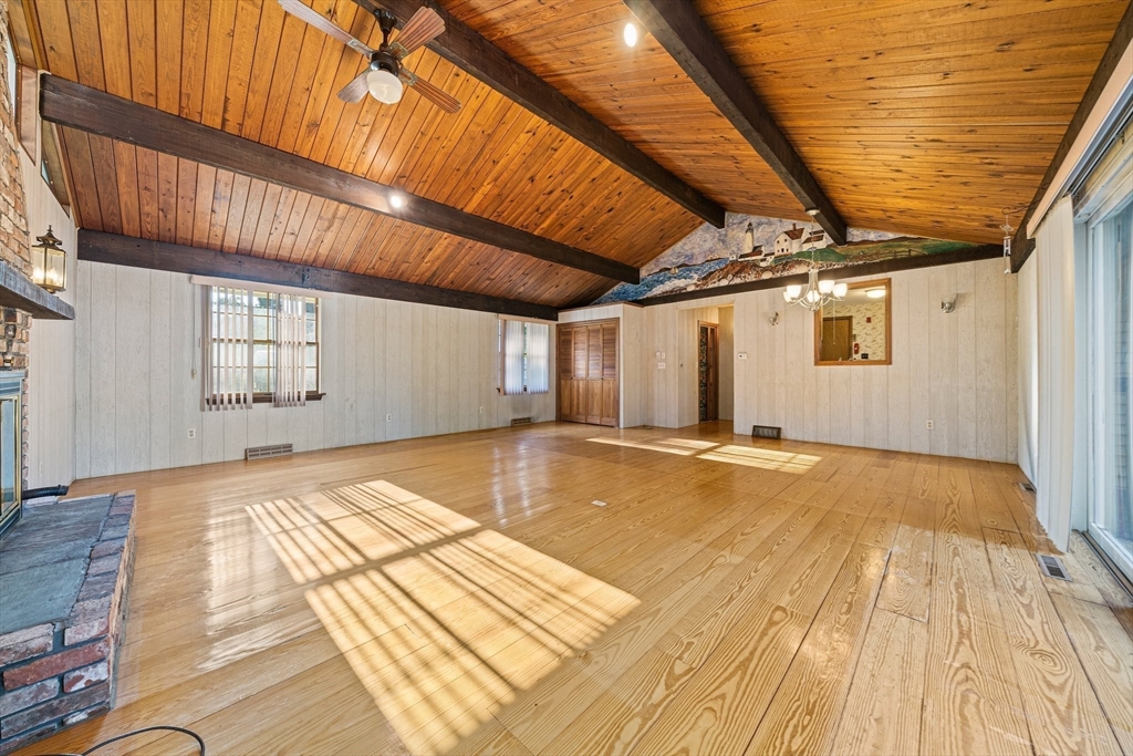 149 Milton Road Braintree, MA 02184 - Photo 8 of 31 Gallery Image 8
