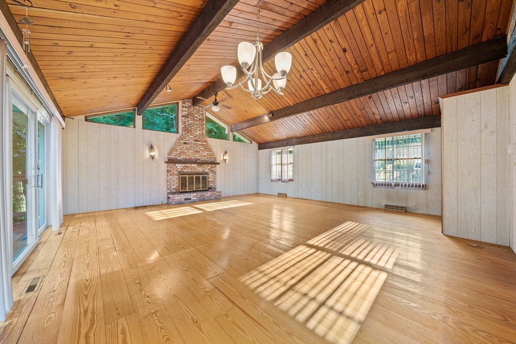 149 Milton Road Braintree, MA 02184 - Photo 9 of 31 Gallery Image 9