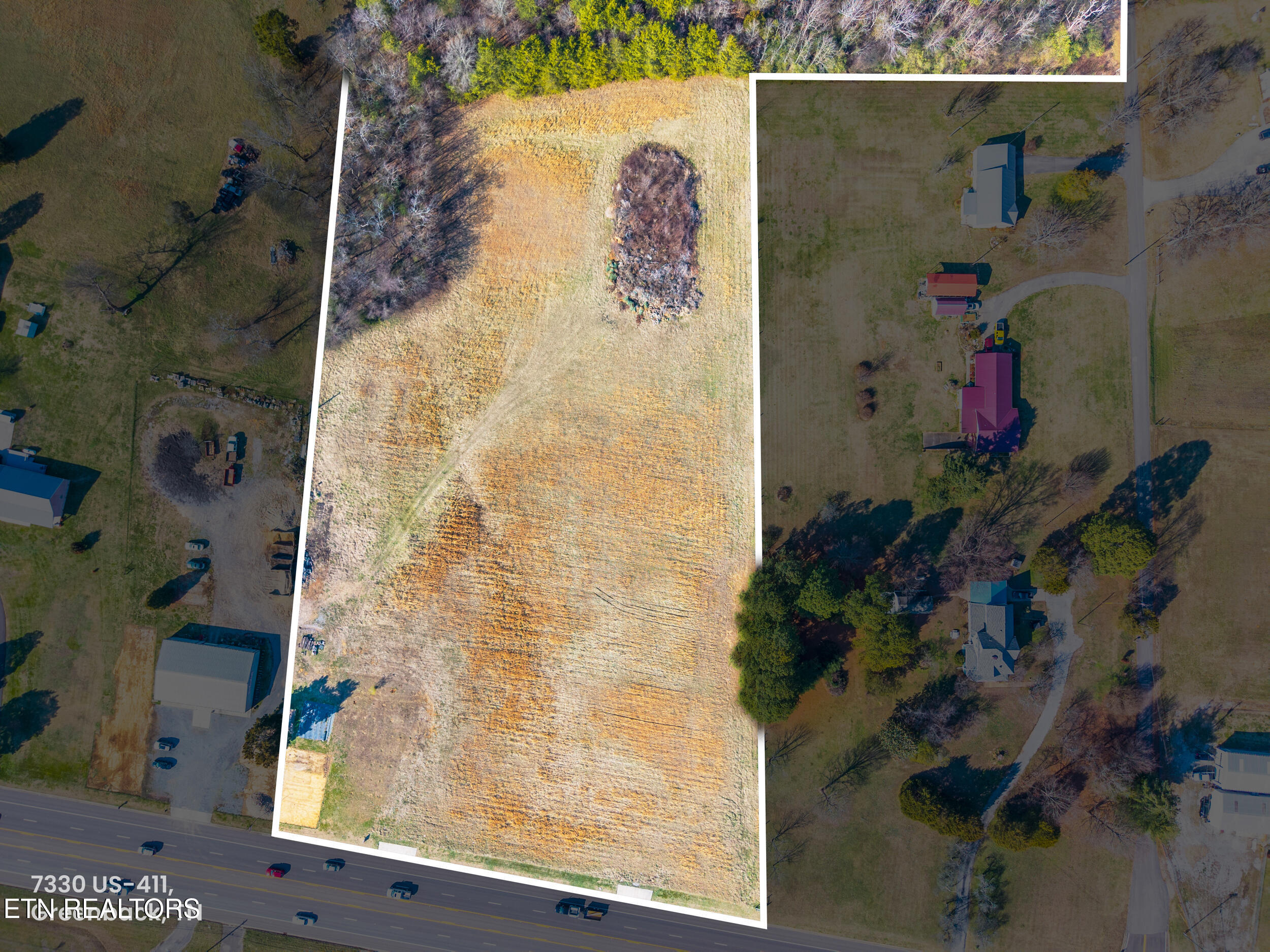 7330 Highway 411 Greenback, TN 37742 - Photo 3 of 13 knox_view_media_7330_us-411_0004-propert
