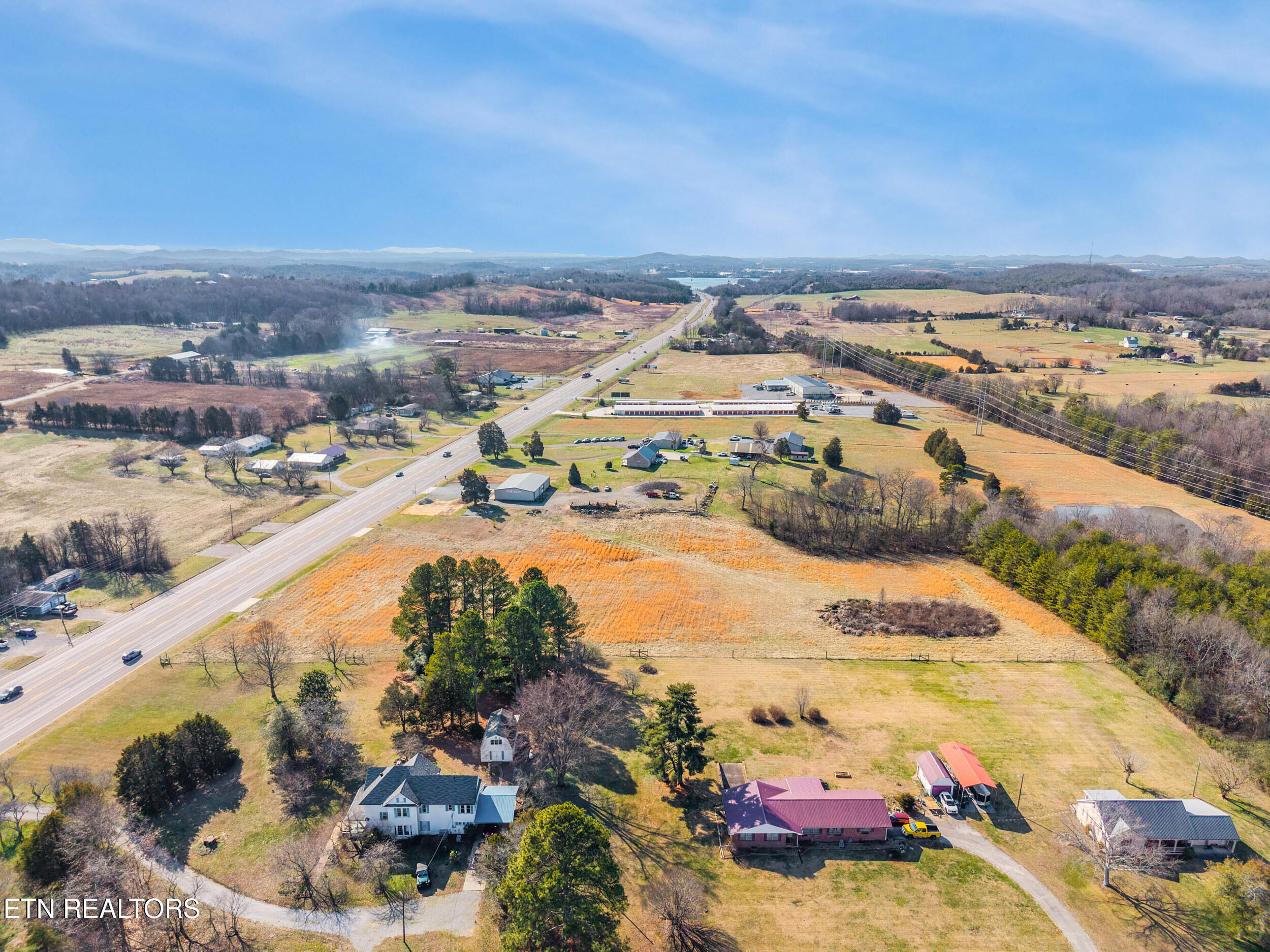 7330 Highway 411 Greenback, TN 37742 - Photo 7 of 13 knox_view_media_7330_us-411_0002