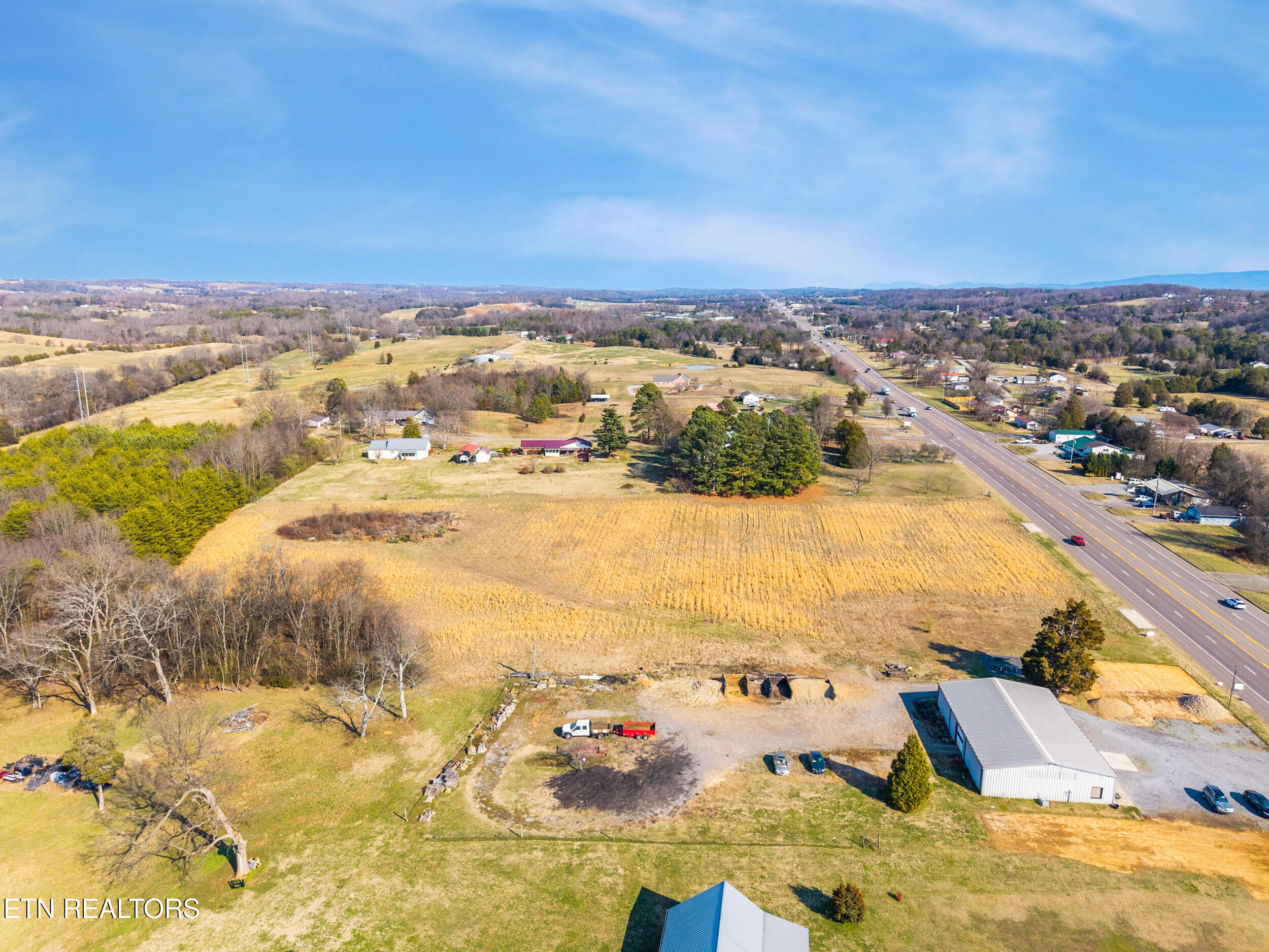 7330 Highway 411 Greenback, TN 37742 - Photo 8 of 13 knox_view_media_7330_us-411_0007