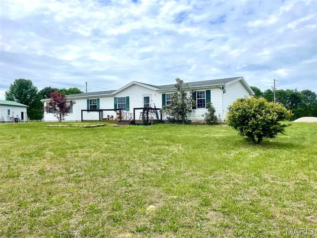 $279,900 | 30420 Hwy Bb, Lebanon, MO 65536