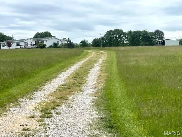 $279,900 | 30420 Hwy Bb, Lebanon, MO 65536