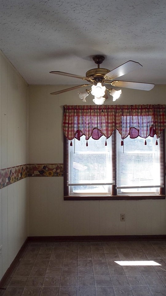 2433 Glensfork Road Columbia, KY 42728 - Photo 17 of 18 Gallery Image 17