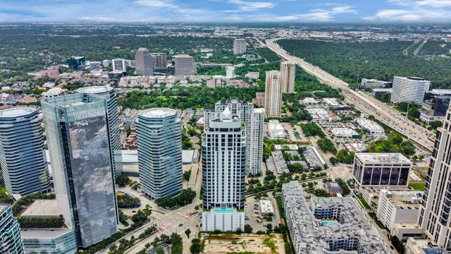 $810,000 | 1409 Post Oak Boulevard, Unit 803, Houston, TX 77056