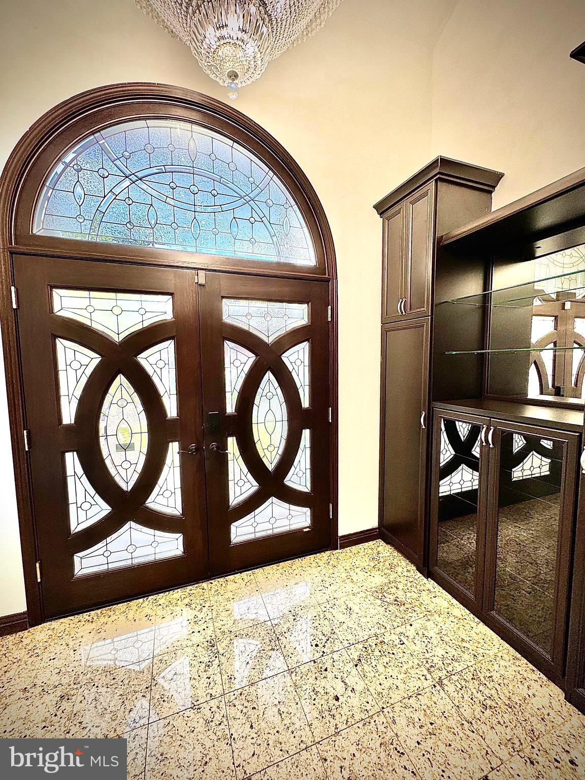 54 Las Brisas Boulevard Voorhees, NJ 08043 - Photo 11 of 67 a view of an entryway with a table
