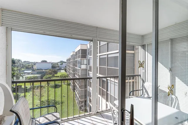 $87,000 | 8900 Washington Street, Unit 506B, Pembroke Pines, FL 33025