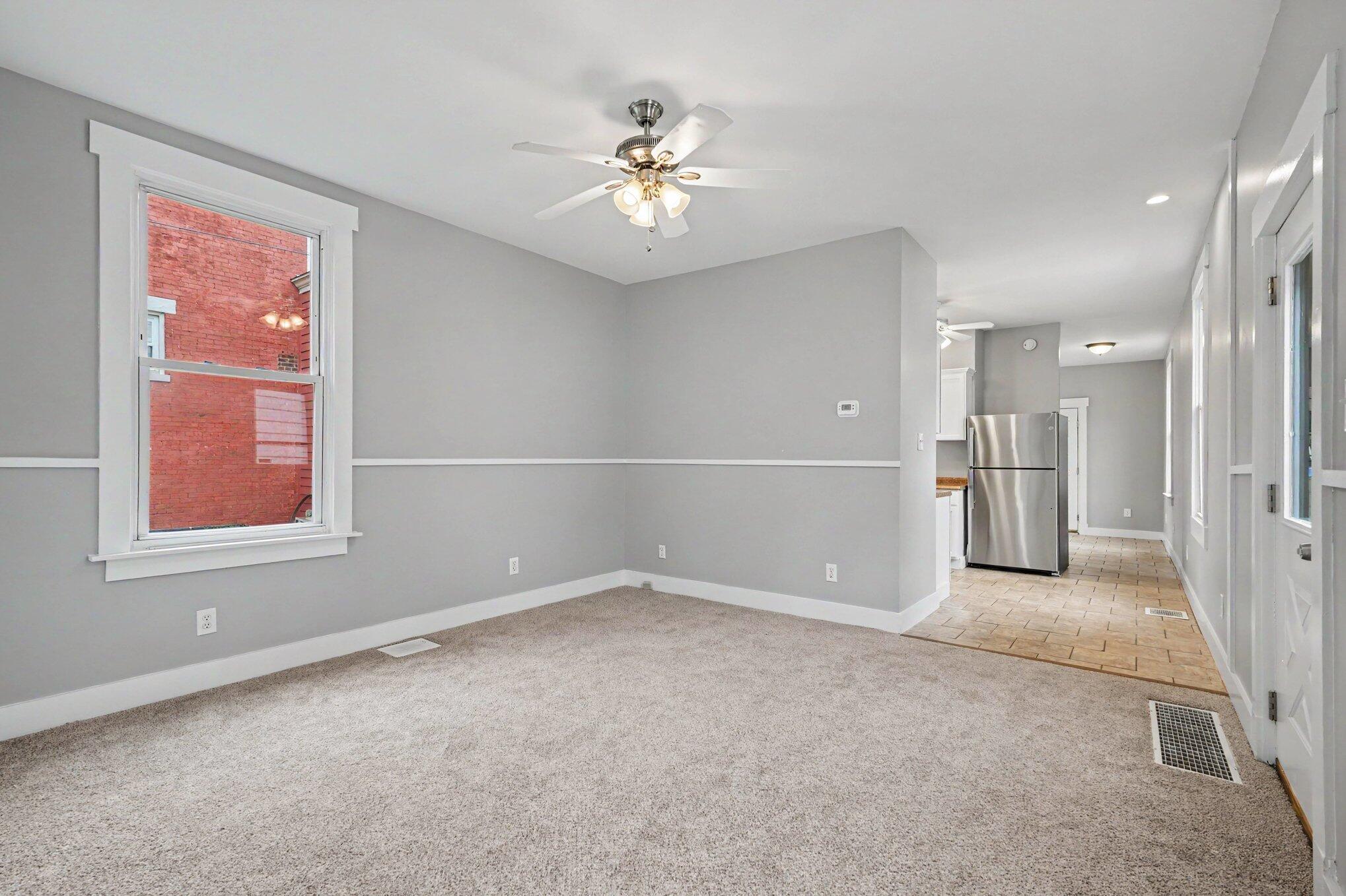 405 Main Street Bromley, KY 41016 - Photo 5 of 18 005_file_7700