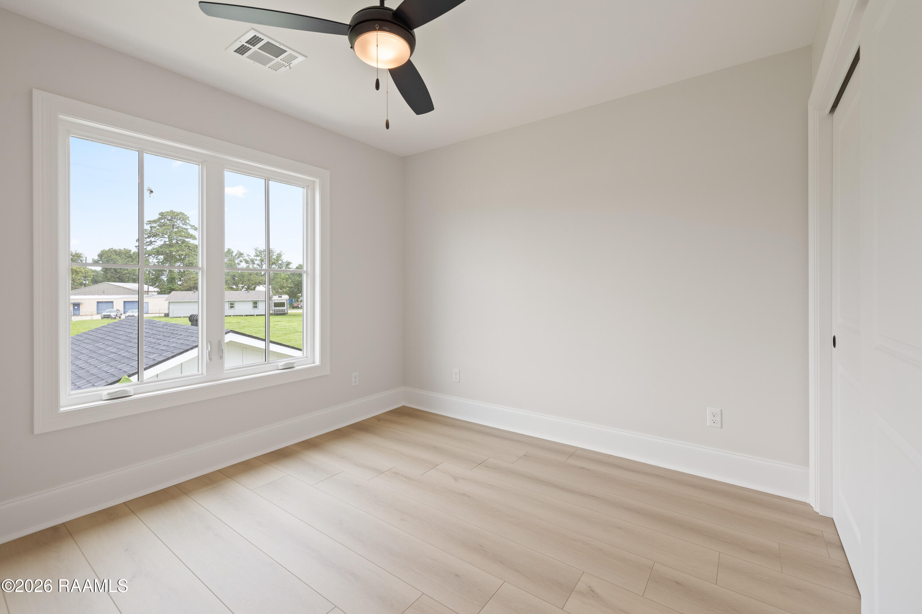 424 Eraste Landry Road Lafayette, LA 70506 - Photo 18 of 34