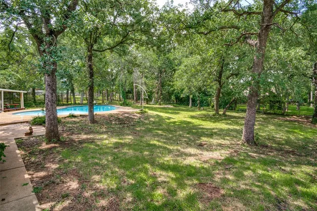 $545,000 | 4465 Northern Dancer Drive, Burleson, TX 76028