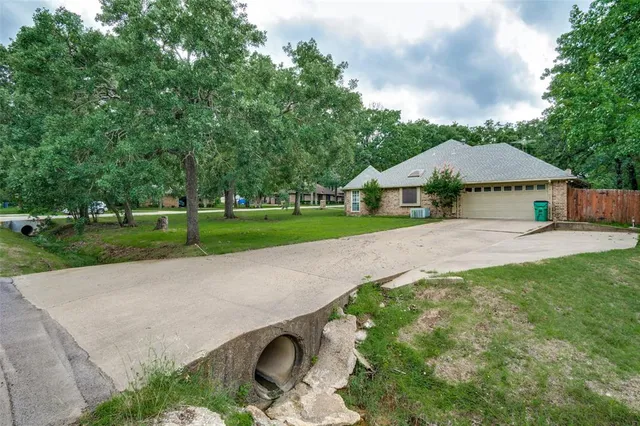 $545,000 | 4465 Northern Dancer Drive, Burleson, TX 76028