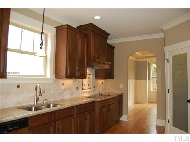 6511 Glendower Road Raleigh, NC 27613 - Photo 4 of 25 Photo 4