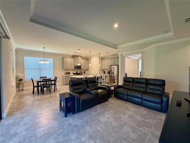 $3,800 | 10722 Wicker Park Place, Palmetto, FL 34221