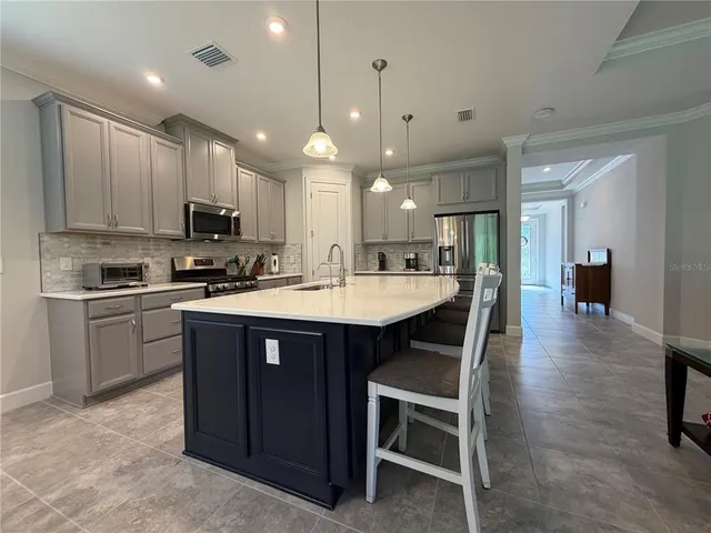 $3,800 | 10722 Wicker Park Place, Palmetto, FL 34221