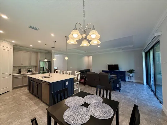 $3,800 | 10722 Wicker Park Place, Palmetto, FL 34221