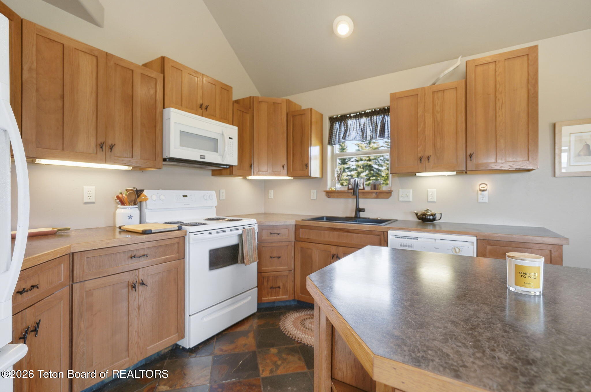 47 Holly Drive Star Valley Ranch, WY 83127 - Photo 13 of 62 10-web-or-mls-_AET9336
