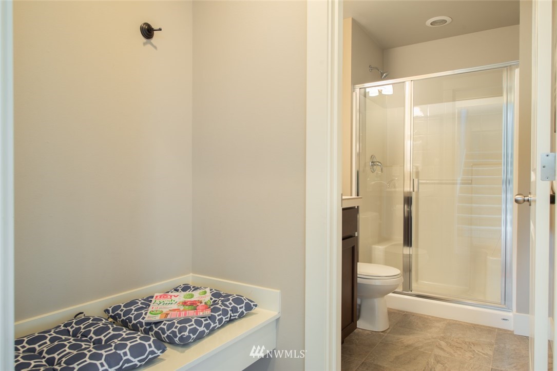 22029 38th Avenue Southeast Bothell, WA 98021 - Photo 10 of 22