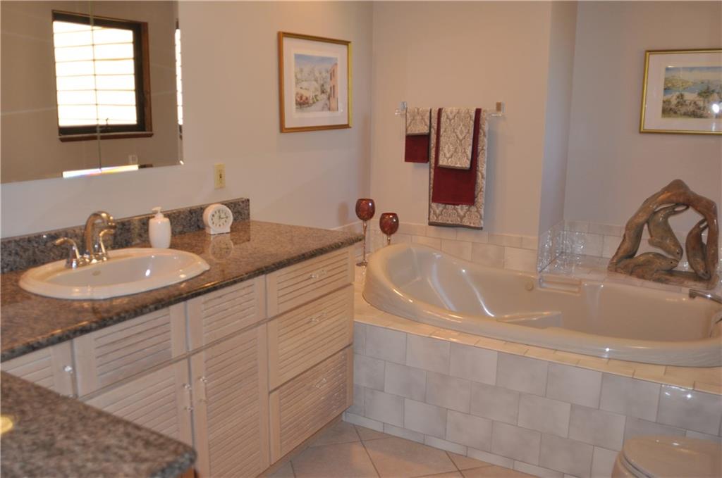 32 South Sewalls Point Road Stuart, FL 34996 - Photo 18 of 41 Gallery Image 18