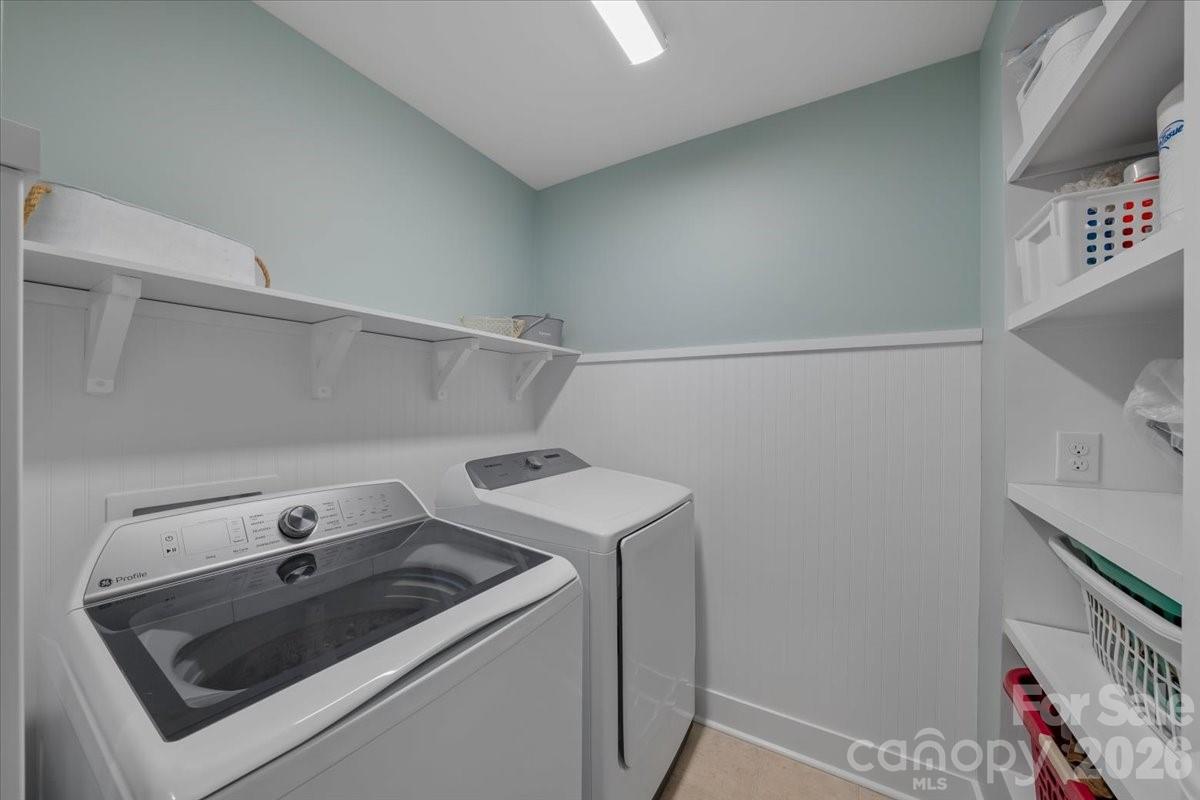 1135 Weir Court Fort Mill, SC 29708 - Photo 33 of 44