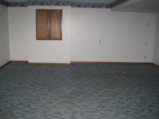 330 9th Avenue, Unit 330 Rochelle, IL 61068 - Photo 9 of 13 a view of an empty room
