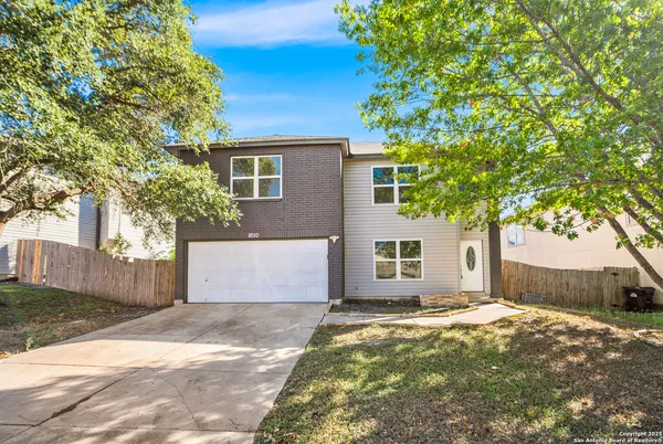 $1,800 | 8010 Chestnut Gate Drive, Converse, TX 78109