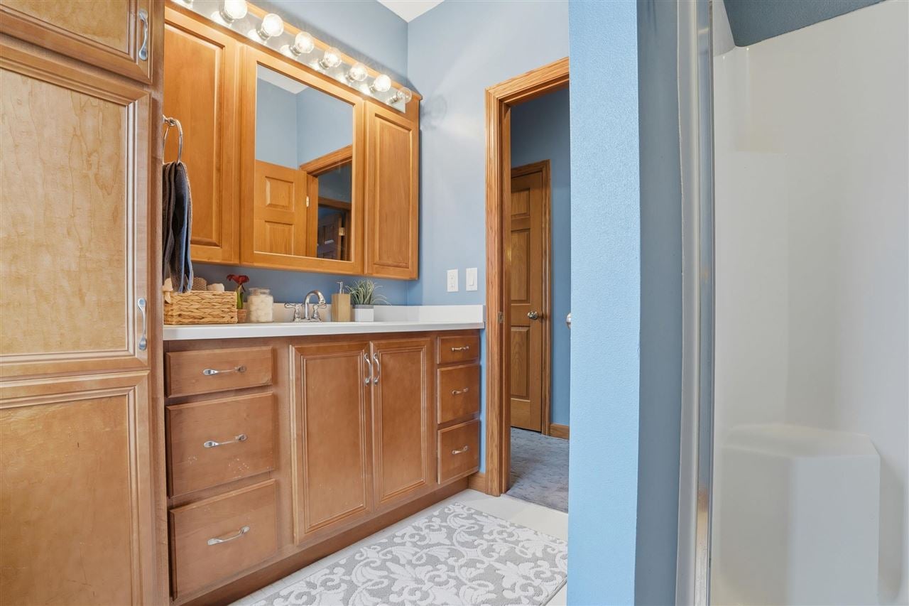 200 F Place, Unit B Kalona, IA 52247 - Photo 14 of 32 Gallery Image 14