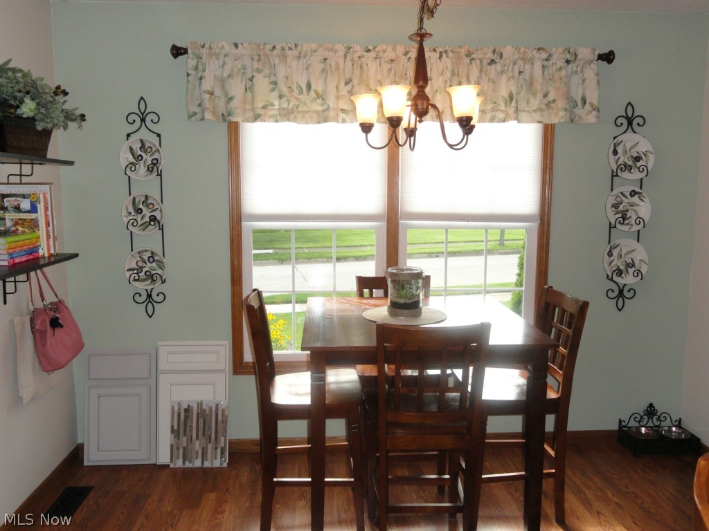 477 Ripley Avenue Akron, OH 44312 - Photo 5 of 19 Gallery Image 5