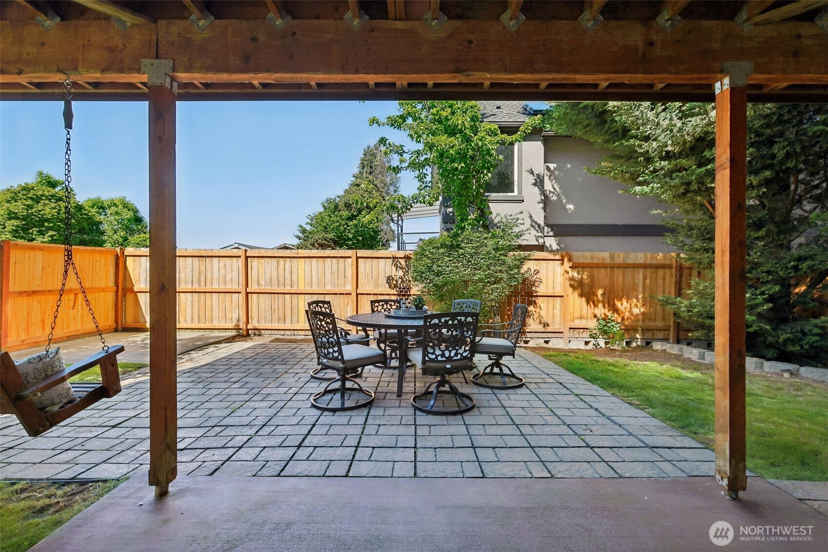 3619 Park Avenue North Renton, WA 98056 - Photo 33 of 40