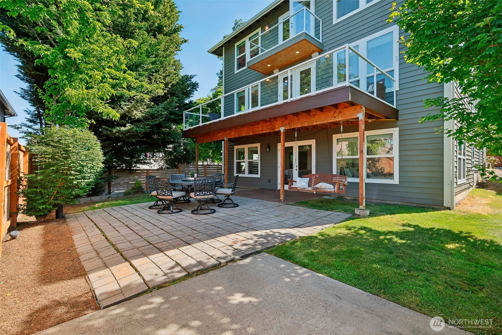 3619 Park Avenue North Renton, WA 98056 - Photo 34 of 40