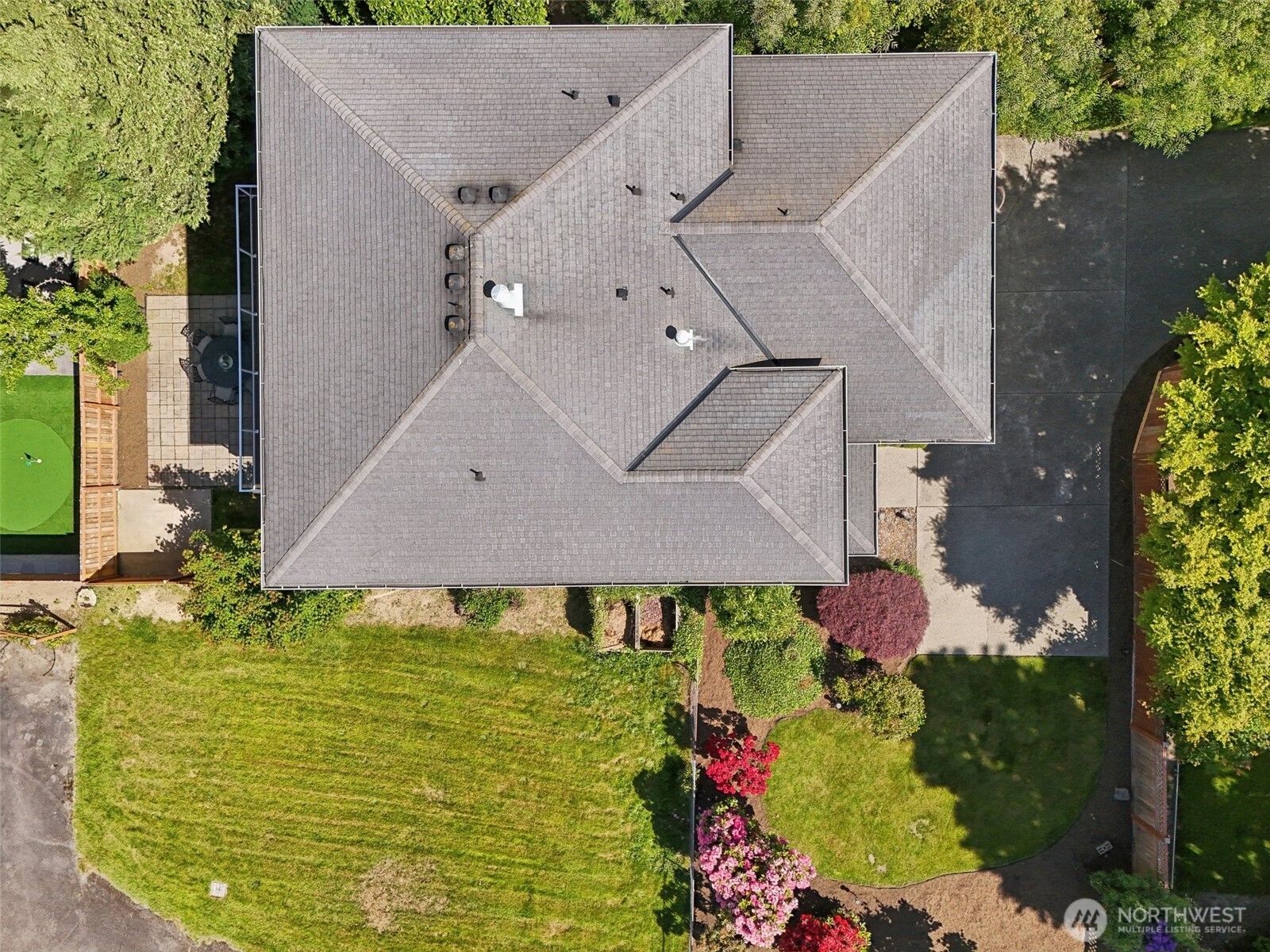 3619 Park Avenue North Renton, WA 98056 - Photo 35 of 40