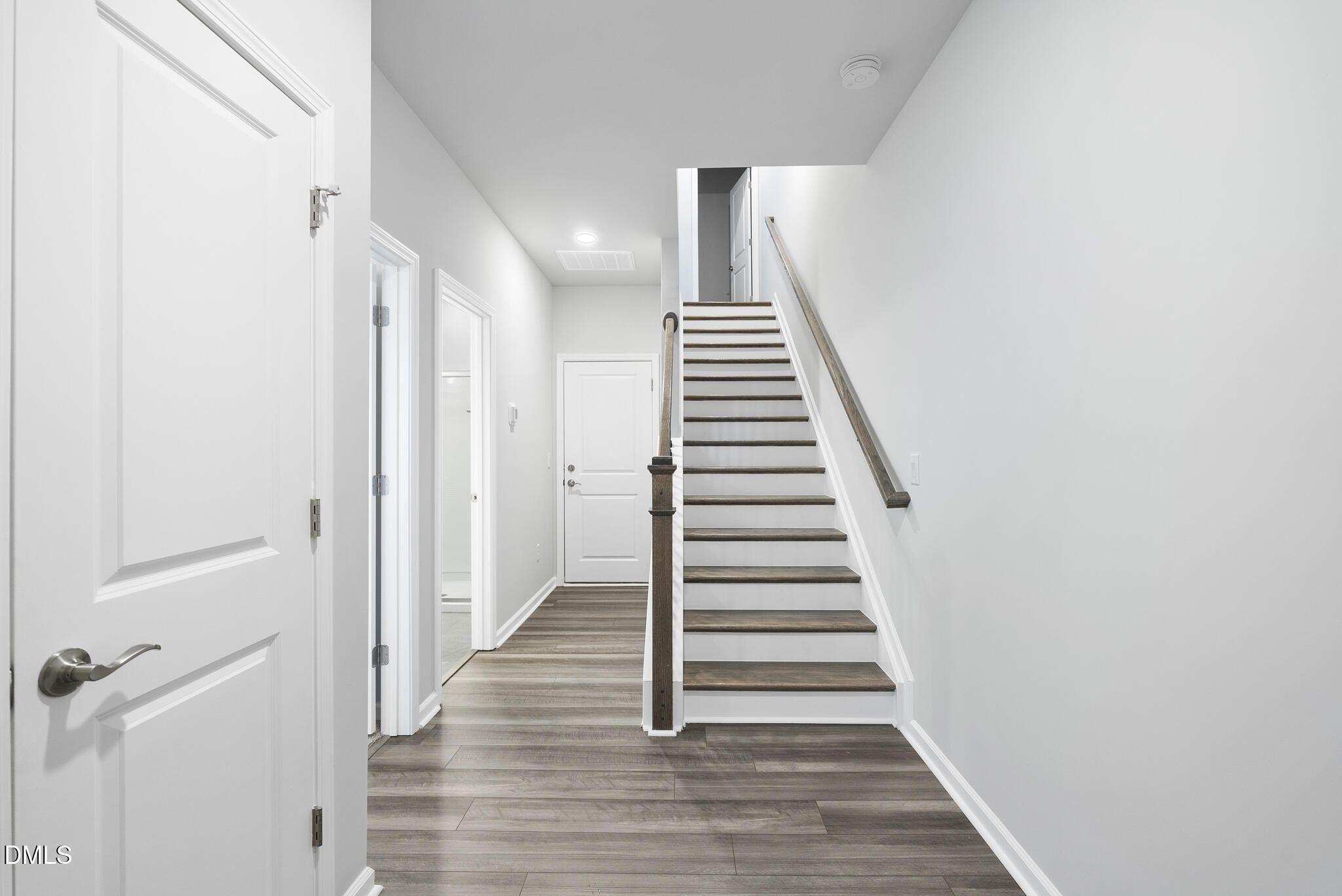 906 Fearless Road Durham, NC 27703 - Photo 2 of 37 DSC05278