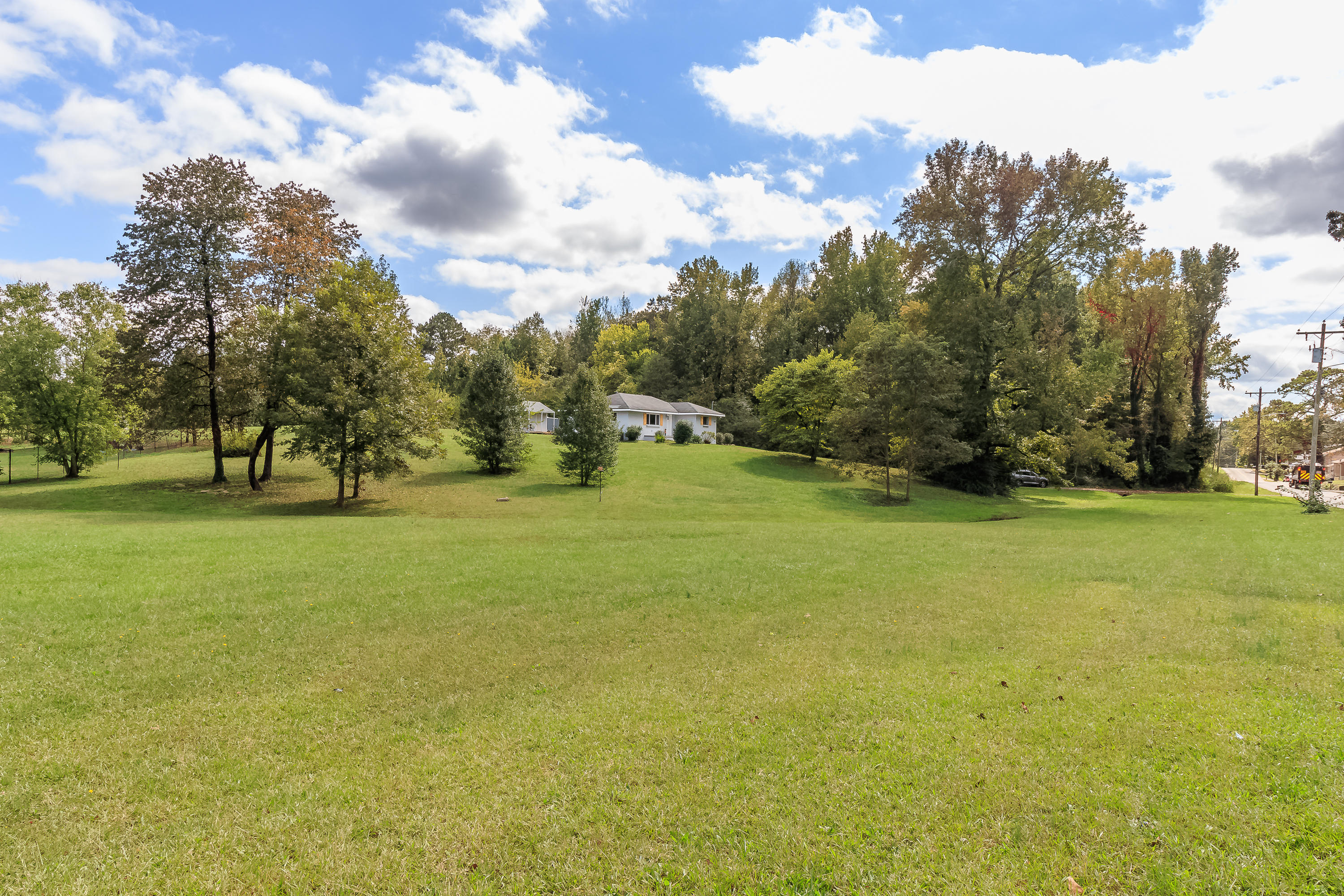 8120 Hancock Road Chattanooga, TN 37416 - Photo 3 of 32 30